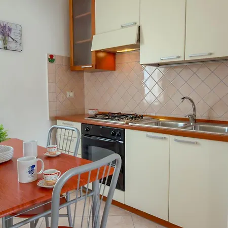 Casa Il Maestrale 오로세